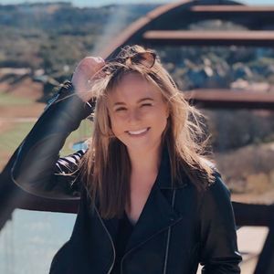 Meet your Posher, Jenna